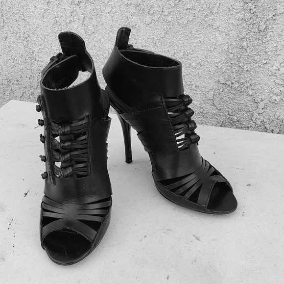 Steven By Steve Madden Shoes - STEVE MADDEN Stiletto 👠